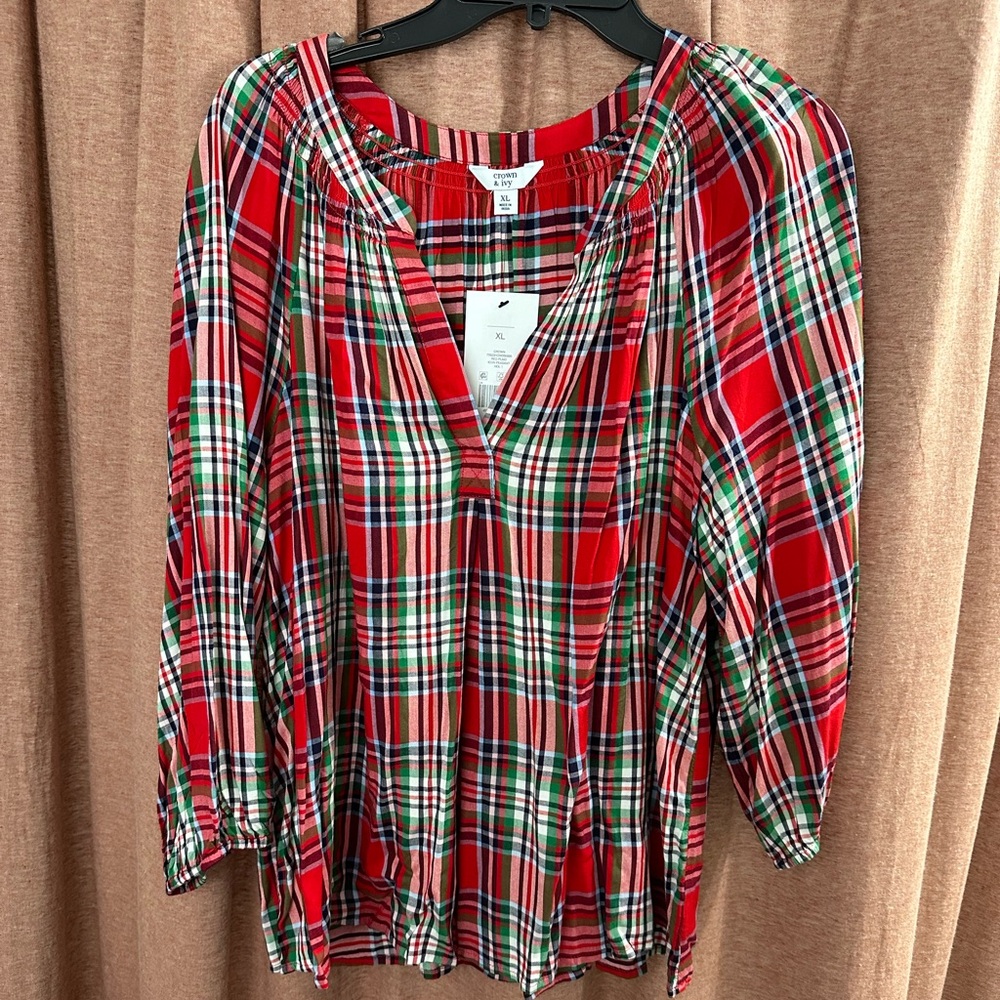 Crown & Ivy plaid top